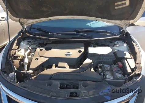 2014 Nissan Altima 2.5 S from USA, damaged, VIN 1N4AL3AP1EC173675